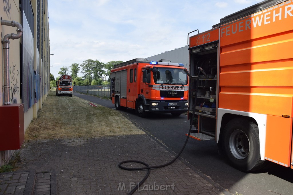 Bodenfeuer Koeln Kalk Dillenburgerstr Parkhaus P09.JPG - Miklos Laubert